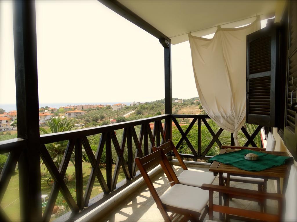 Apartments Karpetis A Green Paradise Psakoudia Exterior photo
