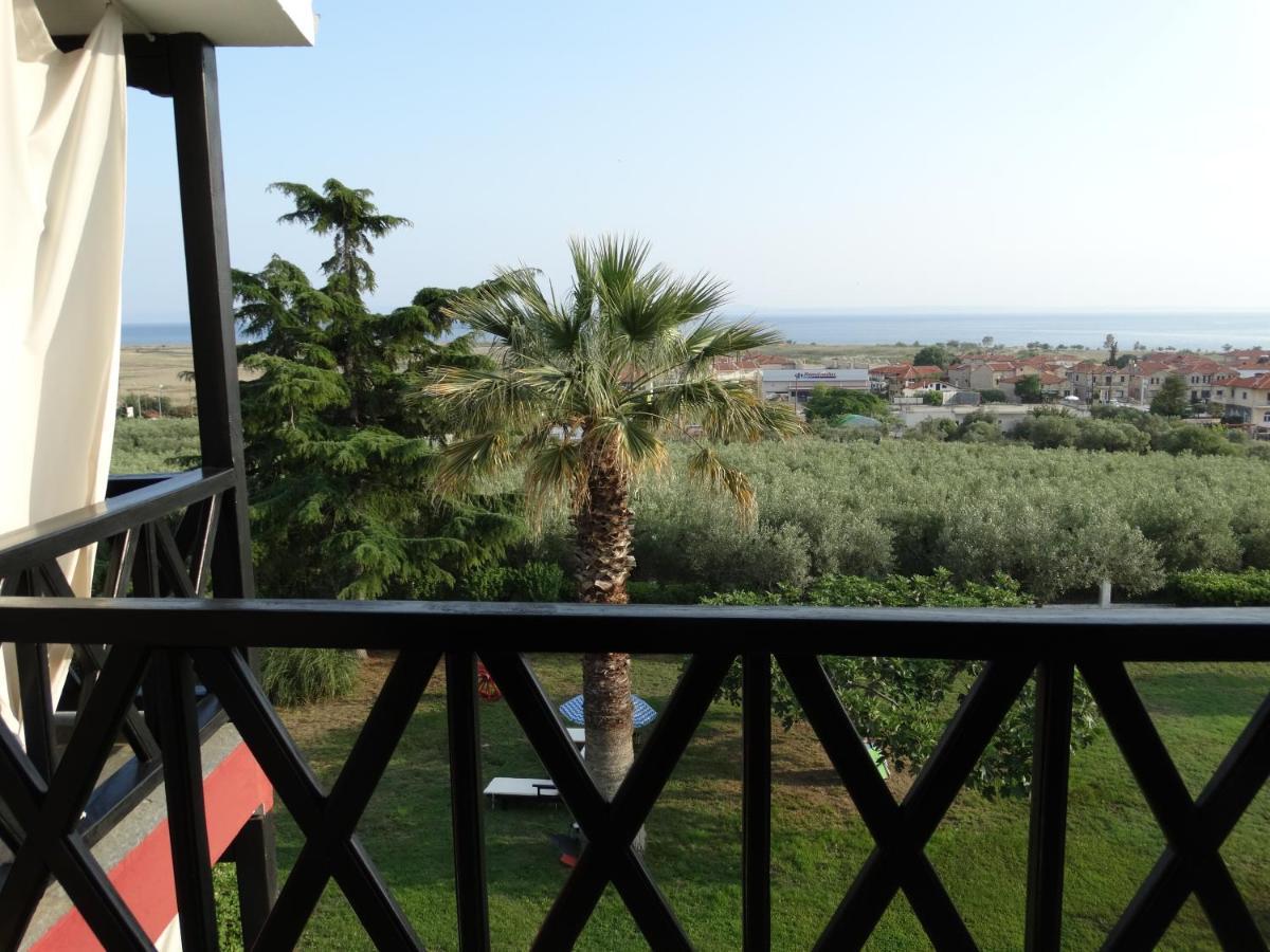 Apartments Karpetis A Green Paradise Psakoudia Exterior photo